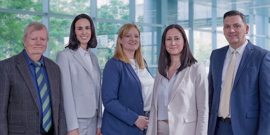Das gesamte Team der Anwaltskanzlei TJQ